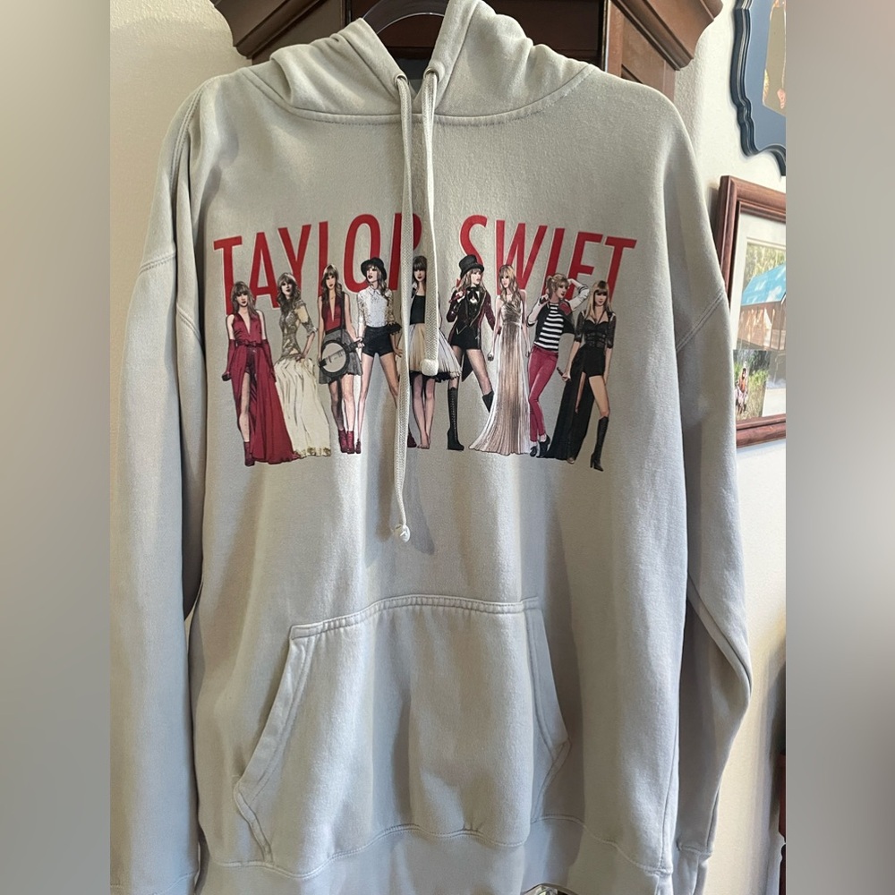 Red Taylor’s version Eras Beige hoodie